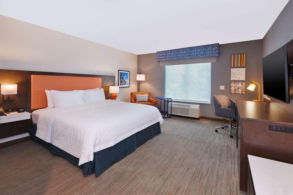 Hampton Inn Danville, Va Room photo