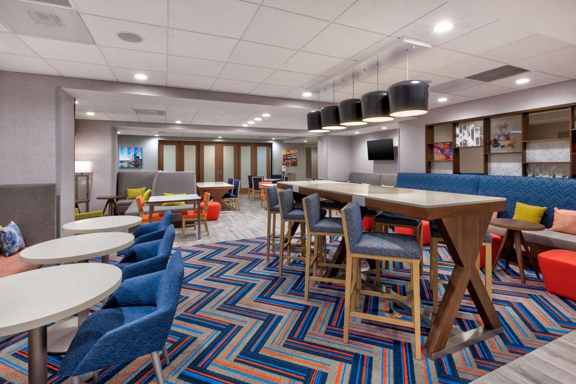 Hampton Inn Danville, Va Exterior photo