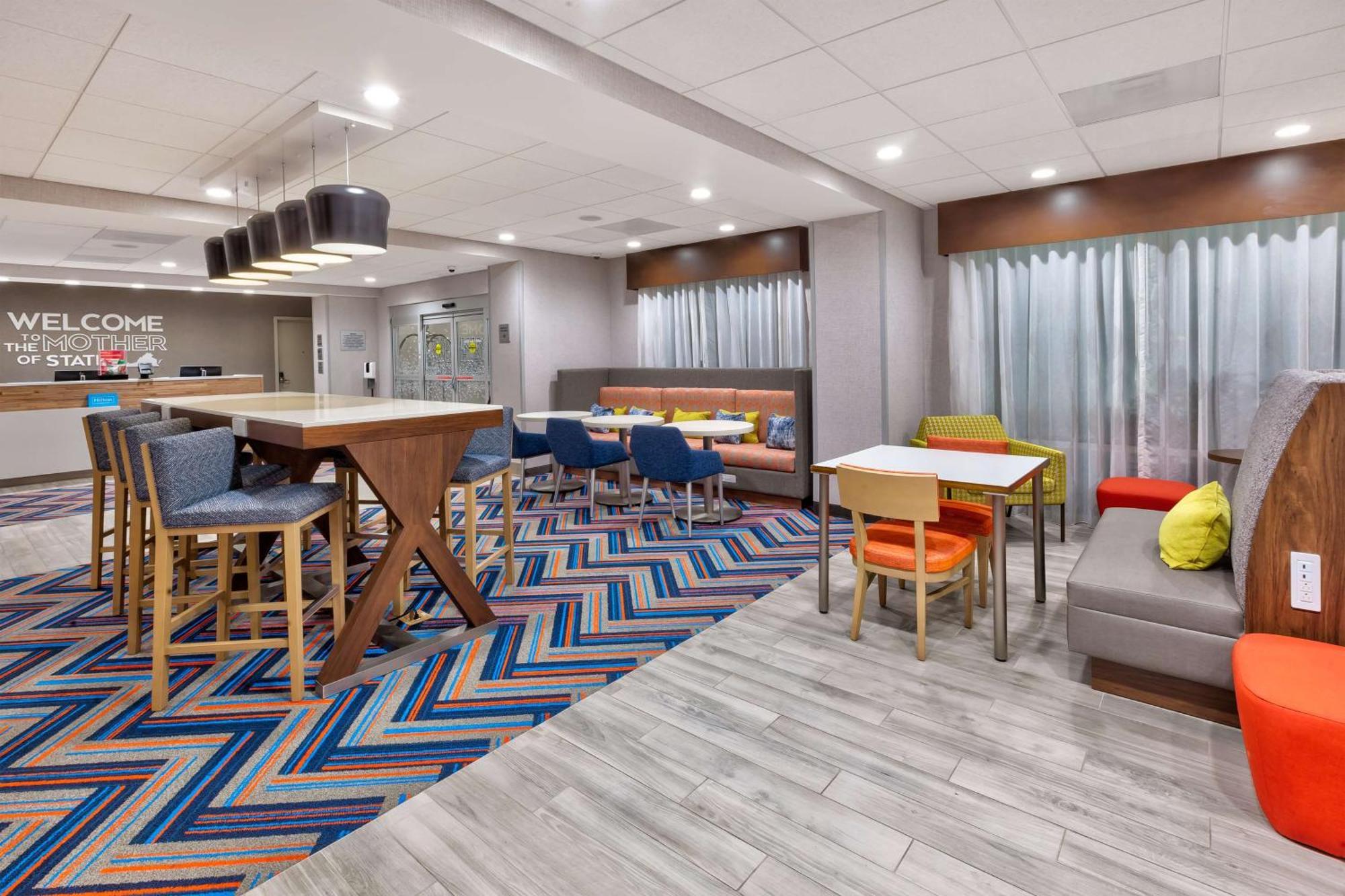 Hampton Inn Danville, Va Exterior photo
